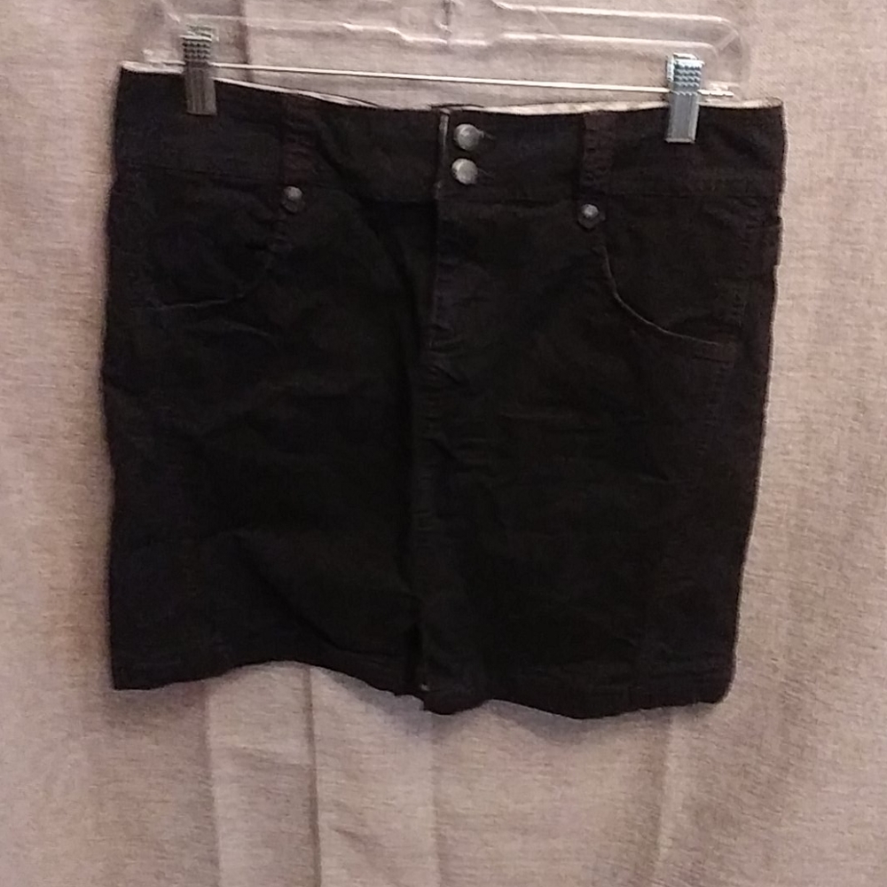 Columbia black mini skirt
